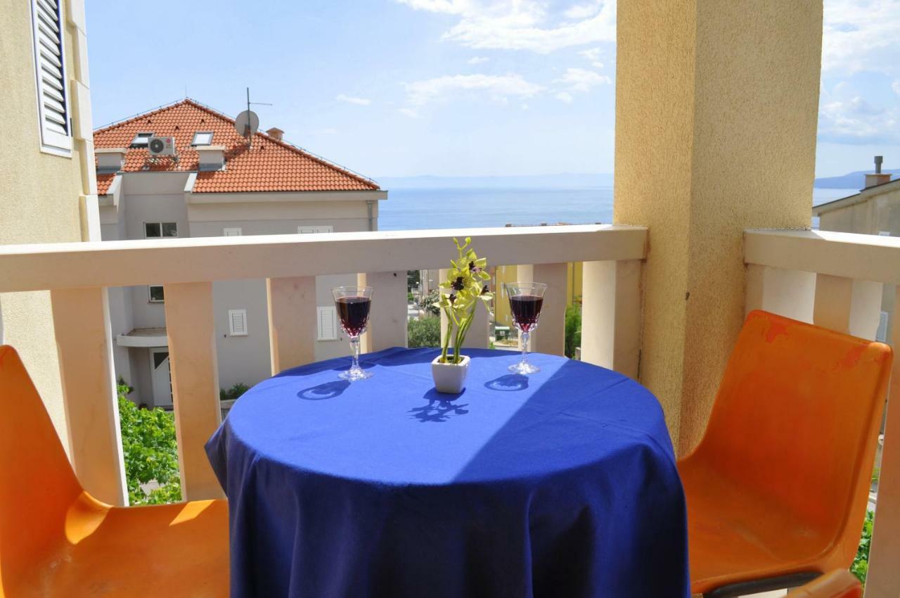 Apartments Ivica Makarska Exterior photo