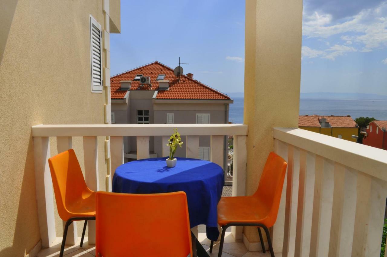 Apartments Ivica Makarska Exterior photo