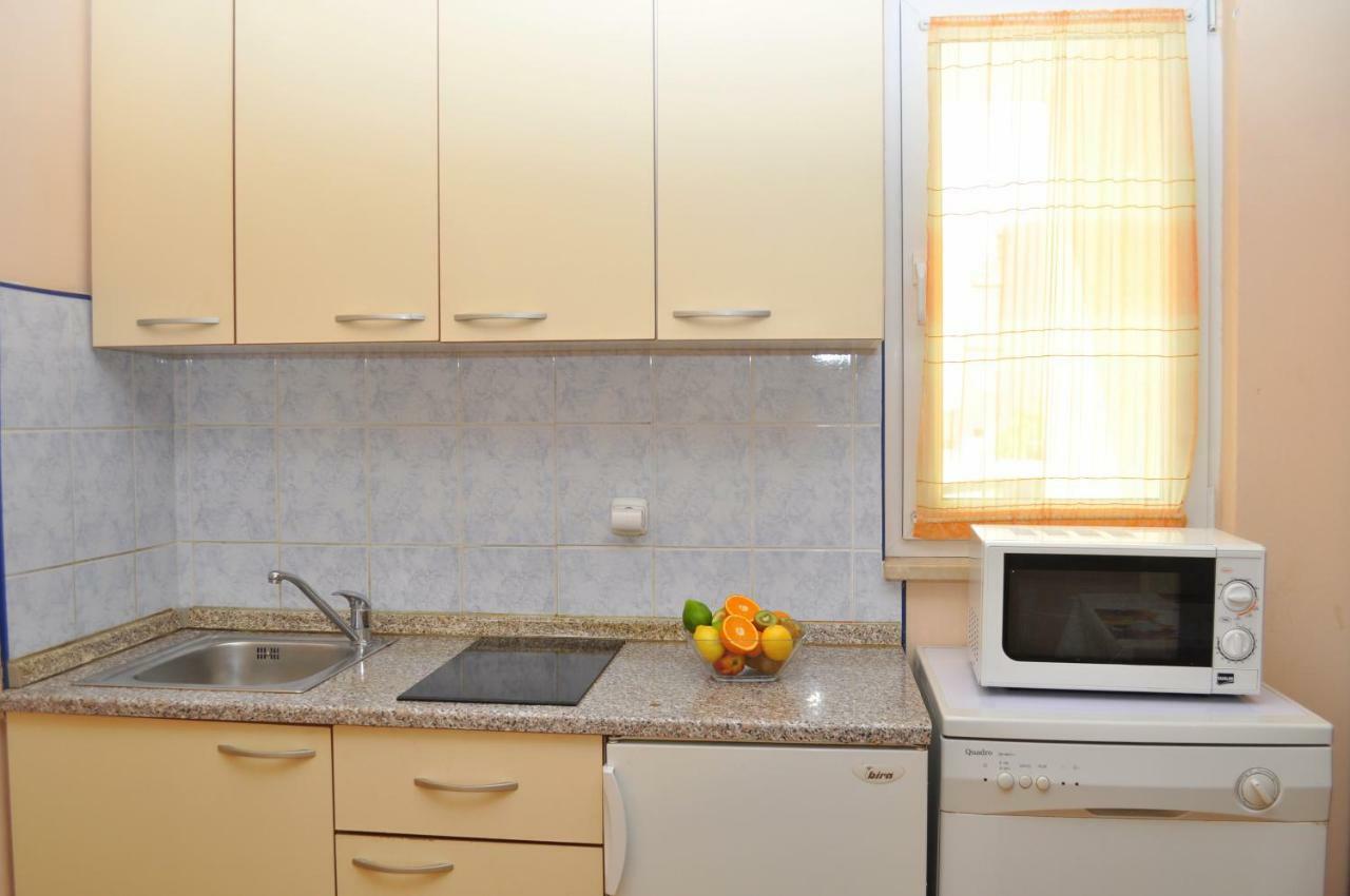 Apartments Ivica Makarska Exterior photo