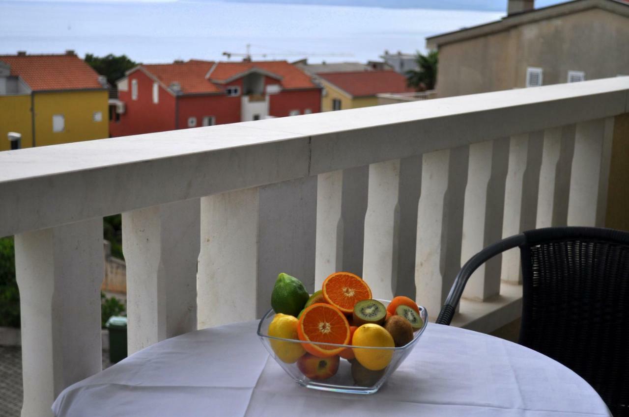 Apartments Ivica Makarska Exterior photo